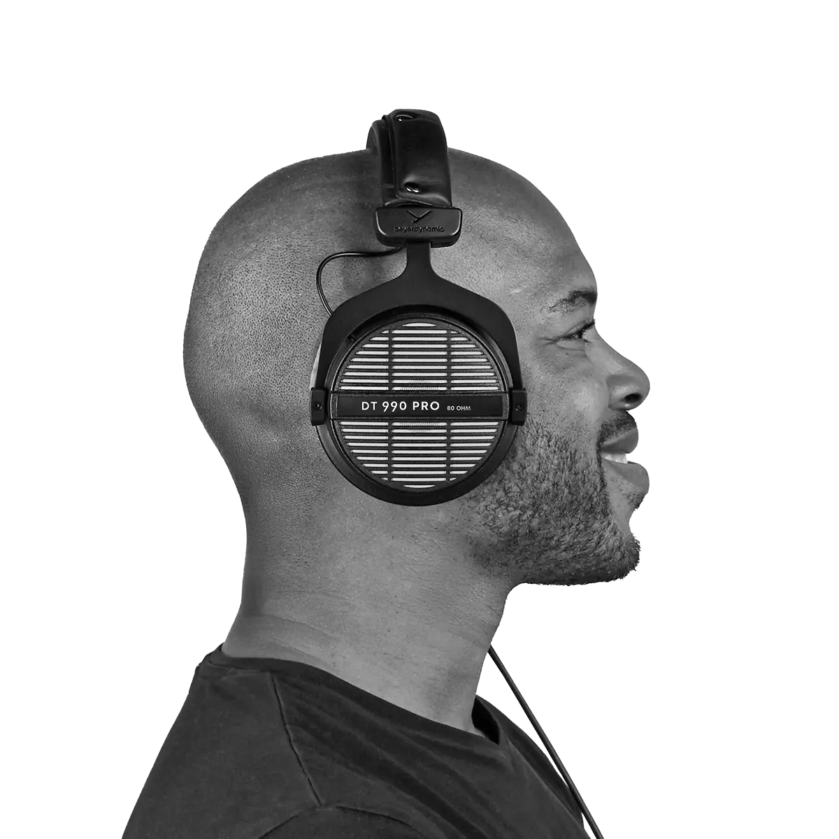 beyerdynamic DT 990 PRO Studio headphones and editing – 80 ohms (back)