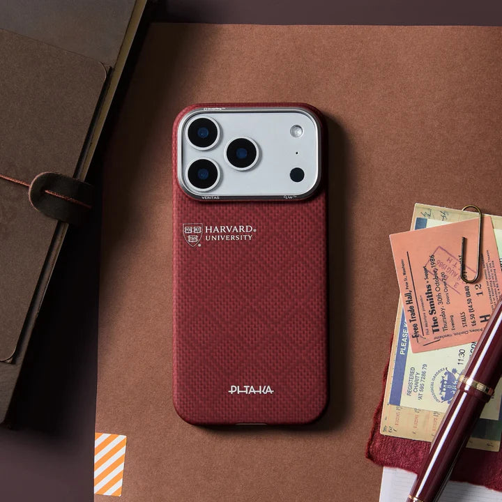 Pitaka iPhone 17 Pro Max Case - Harvard Crimson