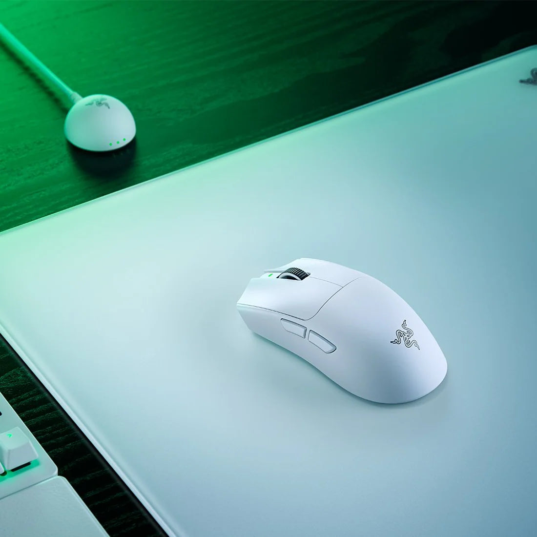 Razer Viper V4 Pro -HyperSpeed Wireless  GAMING MOUSE- White